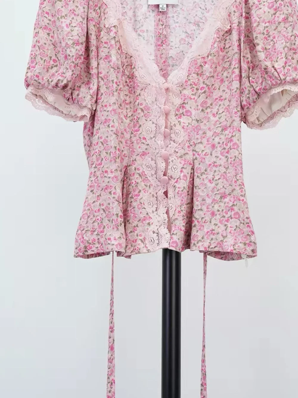 Reformation Minette Pink Floral Puff-Sleeve Lace Trim Top, 2 4